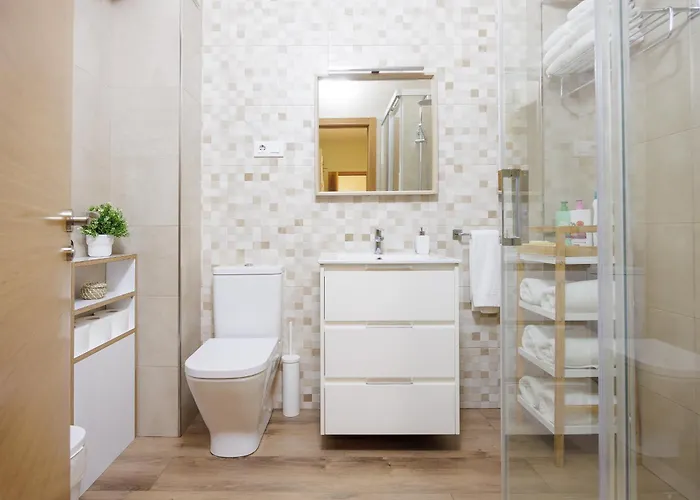 Adeines Viviendas Uso Turistico Medio *